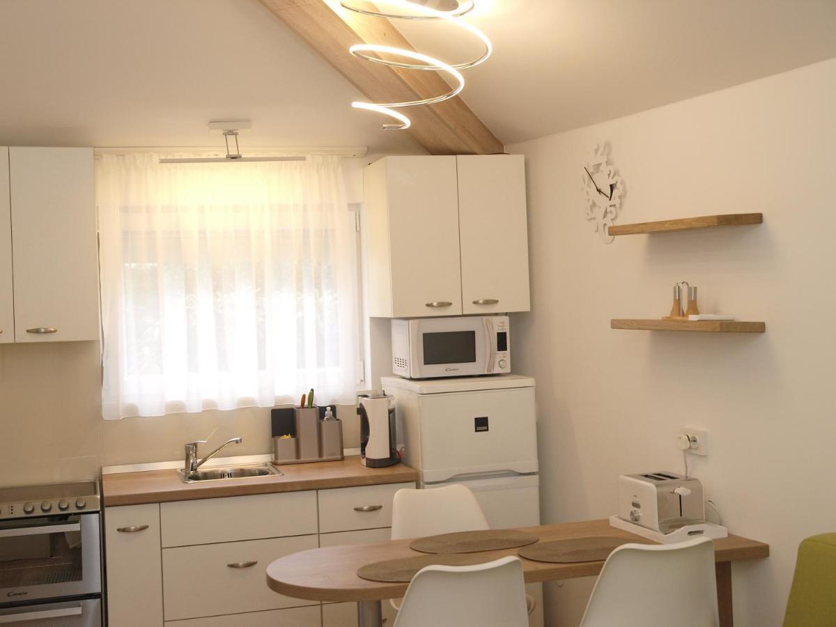 Cozy Tian In Zagabria